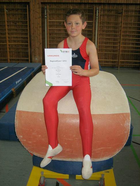 Marcel Boelsch und Mario Dittmann mit guten Ergebnissen beim Regionalfinale Gerätturnen